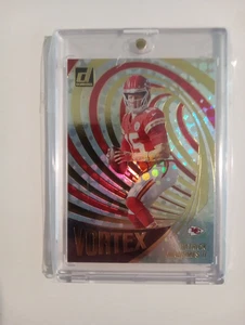 2023 Panini Donruss Patrick Mahomes II Vortex #VOR-1 KC Chiefs NM to Mint - Bild 1 von 6