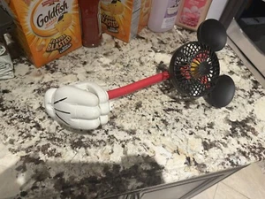 🐭 Disney 🏰 Práctico ventilador de agarre auxiliar de Mickey Mouse ❄️ USADO - Imagen 1 de 8
