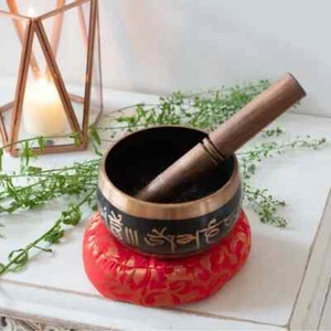 Tibetan Singing Bowl Set  - Black & Gold - Picture 1 of 3