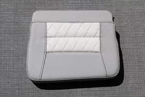 Sea Pro Boat Bottom Seat Cushion - Grey / White 17" x 15" - Foto 1 di 8