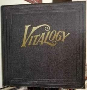 PEARL JAM - Vitalogy, EUROPEAN 1st press Vinyl, GATEFOLD LP 1994 (Epic) - Picture 1 of 2