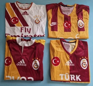 Galatasaray Fan-Trikots - Trikot - Forma 25/26 | 4 Stück (Größe XL) - Bild 1 von 11