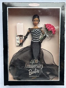 Muñeca Barbie afroamericana 1999 40 aniversario edición coleccionista - ¡En caja original! - Imagen 1 de 9