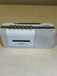 Lloytron Modena N8103WH AM/FM tragbares Radio Kassettenspieler funktioniert ohne Stromkabel - Bild 1 von 9