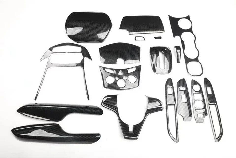 Kit de cubierta interior de auto de fibra de carbono negro de 17 piezas para Chevrolet Trax 14-2017 Foto 1 de 4
