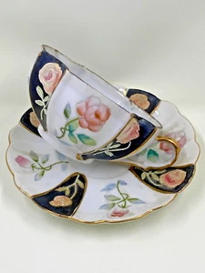 Taza de té y platillo floral en forma de octágono "mérito" Moriage de Japón ocupado de colección - Imagen 1 de 8