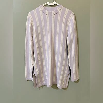 Suéter de malha Rachel Roy Venus listrado lavanda e marfim tamanho grande - Imagem 1 de 4