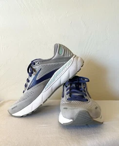 Brooks Adrenaline GTS 22 Women's Running Sneakers Gray Purple Trim Sz 8.5 Wide - Picture 1 of 14