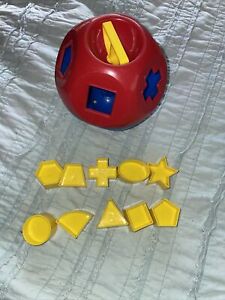 Vintage Tupperware Shape-O-Ball Toy Sorter Complete 10 Shapes Tuppertoys Used