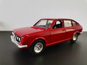 BURAGO 1/24 LANCIA BETA BERLINA 0107 - Foto 1 di 12