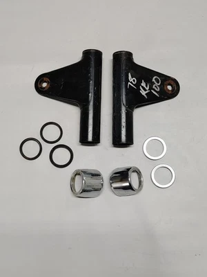 Kawasaki KE100 1978 horquilla montaje faros orejas derecha/izquierda Foto 1 de 4