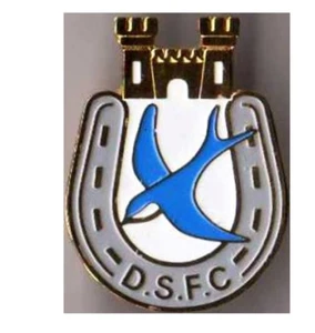 Pin (badge) Northern Ireland Dungannon Swifts - Picture 1 of 1