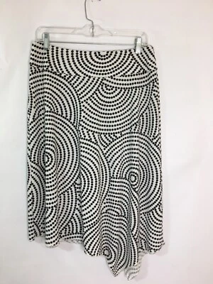 Saia Halo by Heart Soul feminina tamanho M preta/branca bolinhas linha A - Imagem 1 de 4