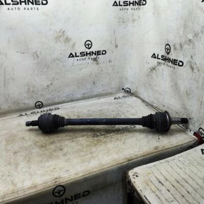 Eje del conductor trasero izquierdo Mercedes-Benz C300 2015-23 AWD 205-350-39-19-64 FABRICANTE DE EQUIPOS ORIGINALES Foto 1 de 4