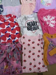 Girls Size 5T Lot Of 16 pieces, Tops T-Shirts sleeper, Disney Unicorns Old Navy - Picture 1 of 10