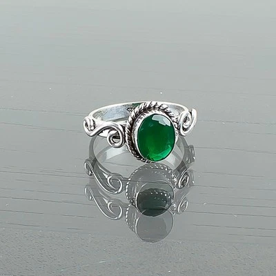 Green Onyx Gemstone 925 Sterling Silver Ring Handmade Jewelry Ring For Gift - Image 1 of 3