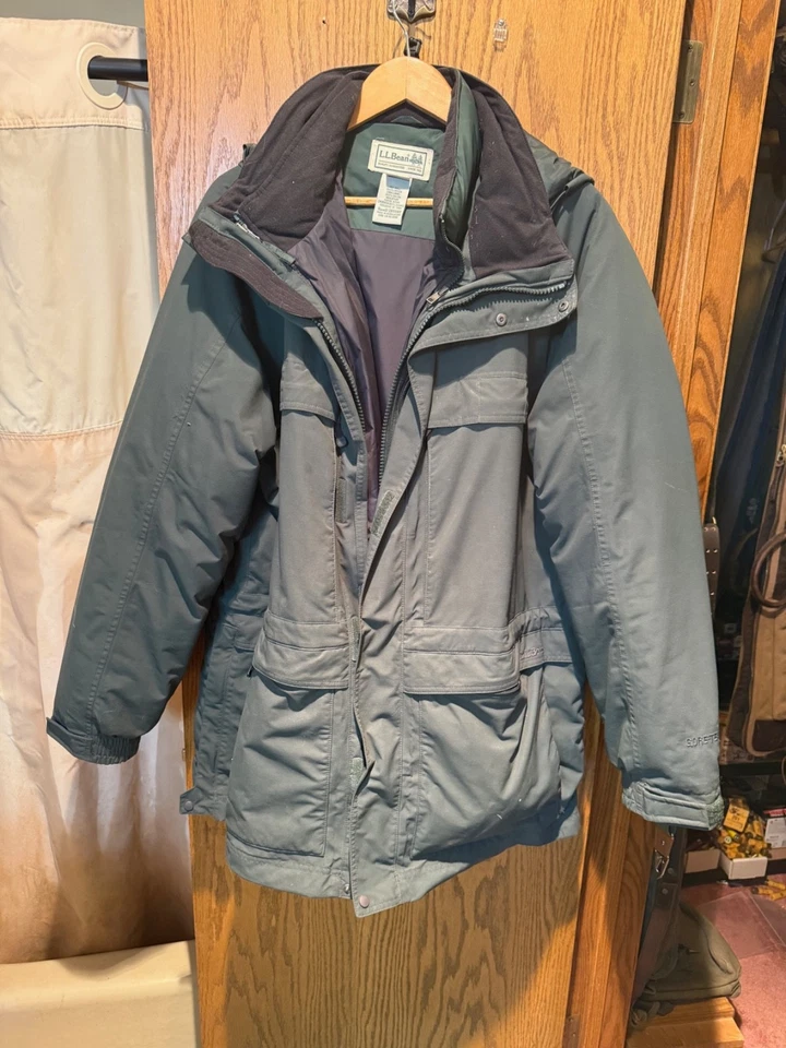 LL Bean鹅绒监狱长派克大衣 — 第 1/4 张图片