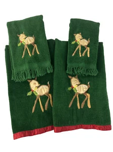 Christmas Guest Fingertip Hand Towel 4 Set Green Reindeer Deer Fringe Holly Bath - Picture 1 of 16