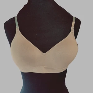 BALERA Seamless Dance BH Medium Nude Softcups unsichtbar/nude Träger Ballett NEU - Bild 1 von 16