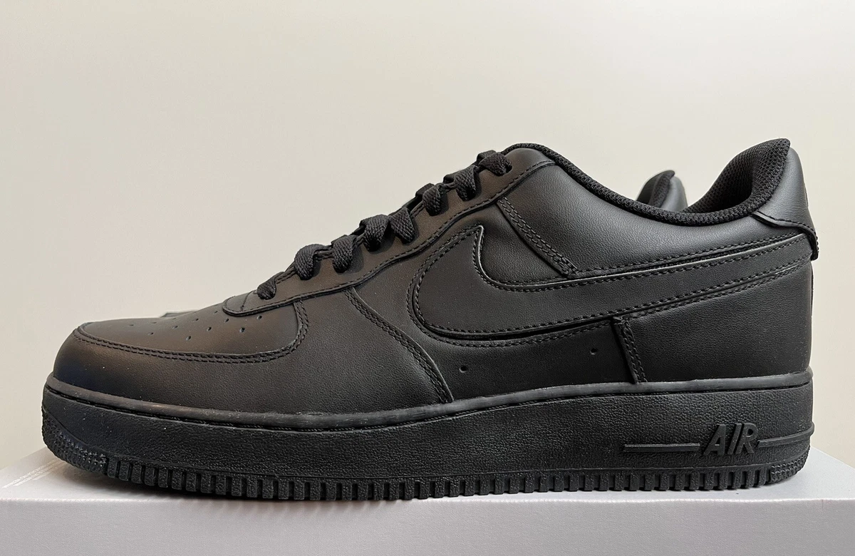 Preços baixos em Nike Air Force 1 Low '07 Black 2018 | eBay