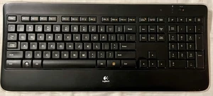 Logitech K800 Y-R0011 Wireless Illuminated Keyboard NO Dongle NO CABLE SoldAs Is - Afbeelding 1 van 10