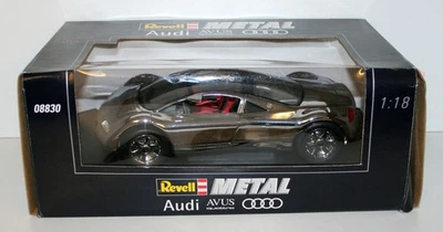 REVELL 1/18 08830 AUDI AVUS QUATTRE SILVER - Image 1 of 2