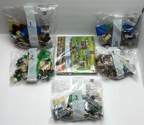 LEGO Minecraft 21135 The Crafting Box 2.0 Complete w/ All Instructions Retired