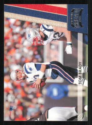 2011 Panini Threads #90 Tom Brady - Image 1 of 2