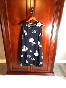 CHAUS Petite Women's Size 10 Knee-Length Dress Lined Back Tie Navy/Tan Floral - Picture 1 of 9