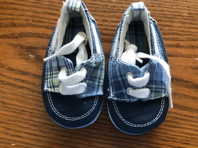 Baby infant Boys blue plaid boat shoes size 2 - Image 1 of 4