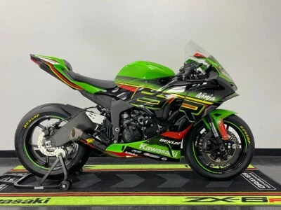 Escape Graves Motorsports Kawasaki ZX-6R Full LINK Titanio/Carbono FUNCIONA 09-25 Foto 1 de 4