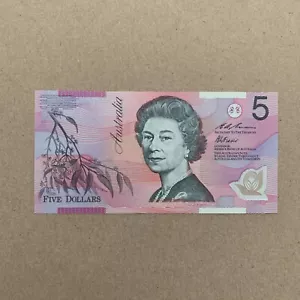 AUSTRALIA 5 DOLLARS 1995 POLYMER QUEEN Elizabeth II UNC MONEY Sidney QEII - Picture 1 of 4