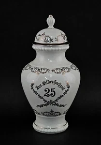 A-9240338 Silver Wedding Porcelain Vase Lid Vase Antique H33cm - Picture 1 of 3