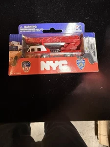 FDNY Fire Department of New York City Ladder Truck Daron Realtoy Die Cast RT8953 - Picture 1 of 13