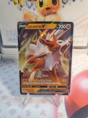 Lycanroc V SWSH199 SWSH: Sword & Shield Promo Cards Holo - Image 1 of 3