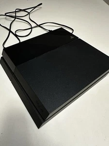 Sony PlayStation 4 (PS4) Black Console Gaming System CUH-1115A 400GB - Picture 1 of 8