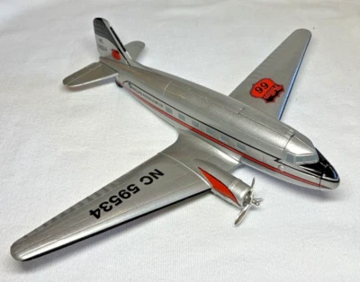 Banco de monedas de avión PHILLIPS 66 DC-3 DieCast edición limitada 1 de 5000 usado en excelente estado Foto 1 de 4