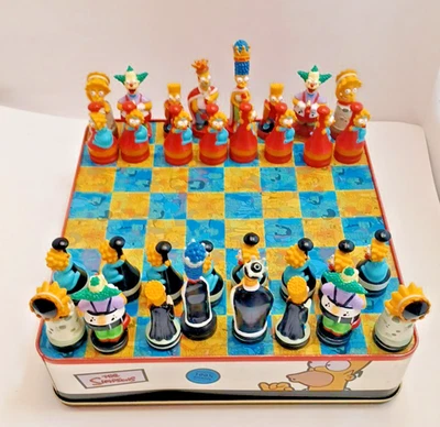 VTG The SIMPSONS 3D Chess Set Game 2002 Complete 32 Pieces Original Packaging - Image 1 of 4