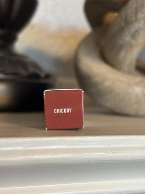 Mac Lip Pencil Lipliner  CHICORY- Full Size 1.45 g / 0.05 Oz. New - Image 1 of 4