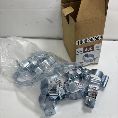 (Paquete de 15) Percha de conducto de 2-1/2" con perno y tuerca para conducto EMT, IMC, RMC, PVC Foto 1 de 4