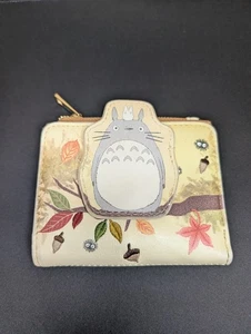 Cute Trendy Studio Ghibli My Neighbor Totoro Fall Leaves Wallet EUC - Picture 1 of 8