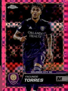 2023 Topps Chrome MLS #76 Facundo Torres Pink X-Fractor - Picture 1 of 2