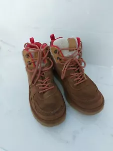 UGG W Highland Hi Heritage Stiefel Sneaker Damen 9,5 Sehr guter Zustand - Bild 1 von 8