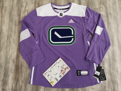 NWT Vancouver Canucks Hockey Fights Cancer Adidas Authentic Hockey Jersey Men 50 Cover