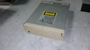 Mitsumi CRMC-FX162T4 16X Internal CDROM Drive *Tested* - Picture 1 of 1