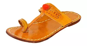 Indian Handcrafted Kolapori Chappal Leather Embroidery Punjabi Jutti Women Shoes - Picture 1 of 8