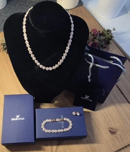 Swarovski Angelic Collection Set Rose Gold – Necklace Bracelet Earrings - Picture 1 of 18