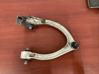 07-13 Mercedes RWD S550 CL600 Front Left Upper Control Arm w/ Level Sensor OEM - Image 1 of 4