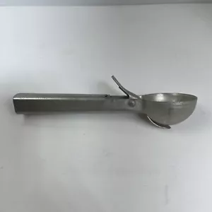 Vintage A.C. Eichin 7 inch Aluminum Ice Cream Thumb Scoop Patent 2756698 USA - Picture 1 of 6