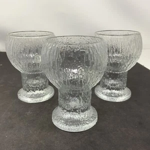 Juego de 3 copas de vino Iittala Kekkerit Finlandia con patas 5" vintage MCM USADAS EN EXCELENTE ESTADO - Imagen 1 de 5